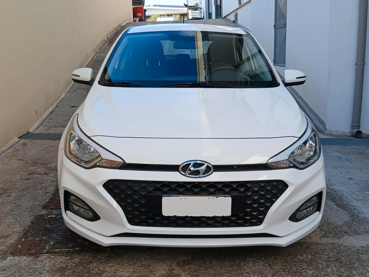 Hyundai i20 1.2 5 porte Connectline - Km 868 !!!