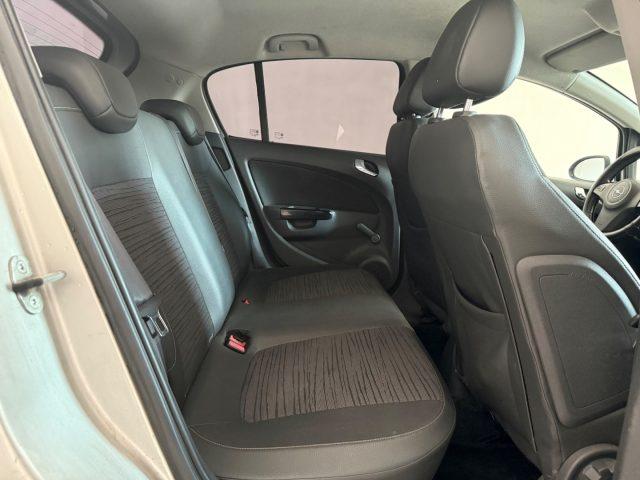 OPEL Corsa 1.2 5 porte Sport