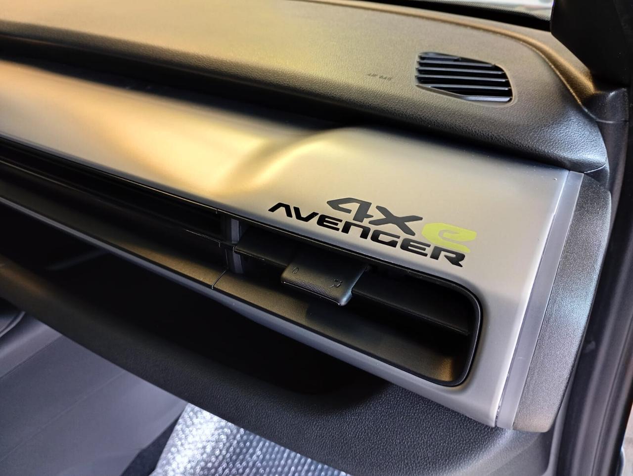 Jeep Avenger 4xe Hybrid Overland 1.2