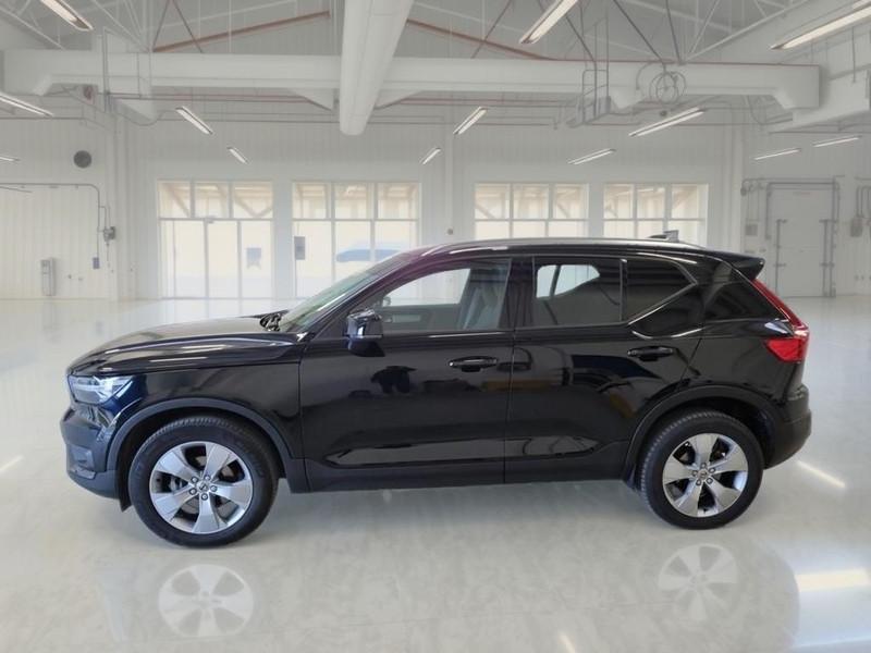 VOLVO XC40 D3 Momentum Pro