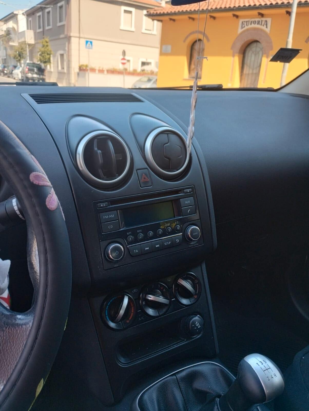 Nissan Qashqai 1.6 16V Visia