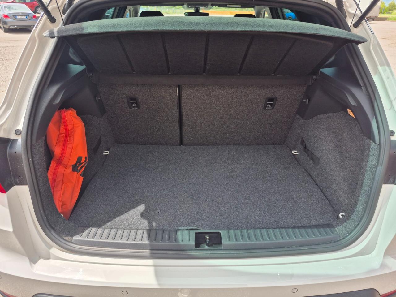 Seat Arona 1.0 TGI FR