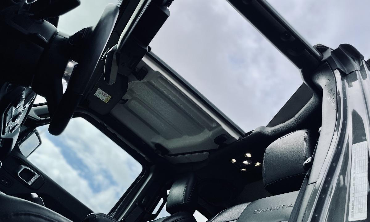 JEEP Wrangler Unlimited 2.2 Mjt II Sahara