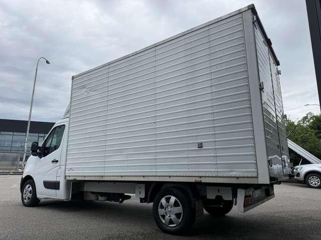 Nissan NV400 35 2.3dCi 136CV Container 4040x2050x2140 kg 1100