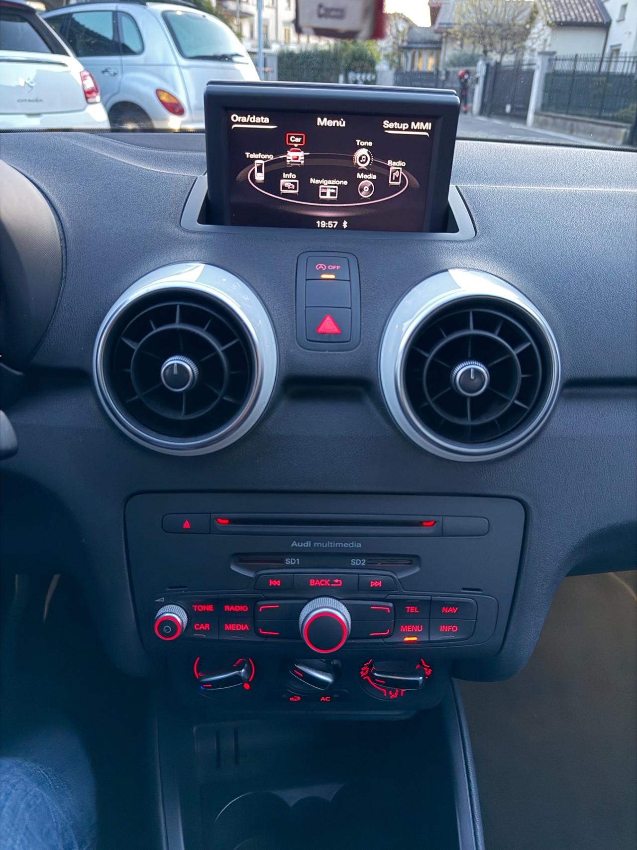 Audi A1 1.6 TDI 105 CV Attraction