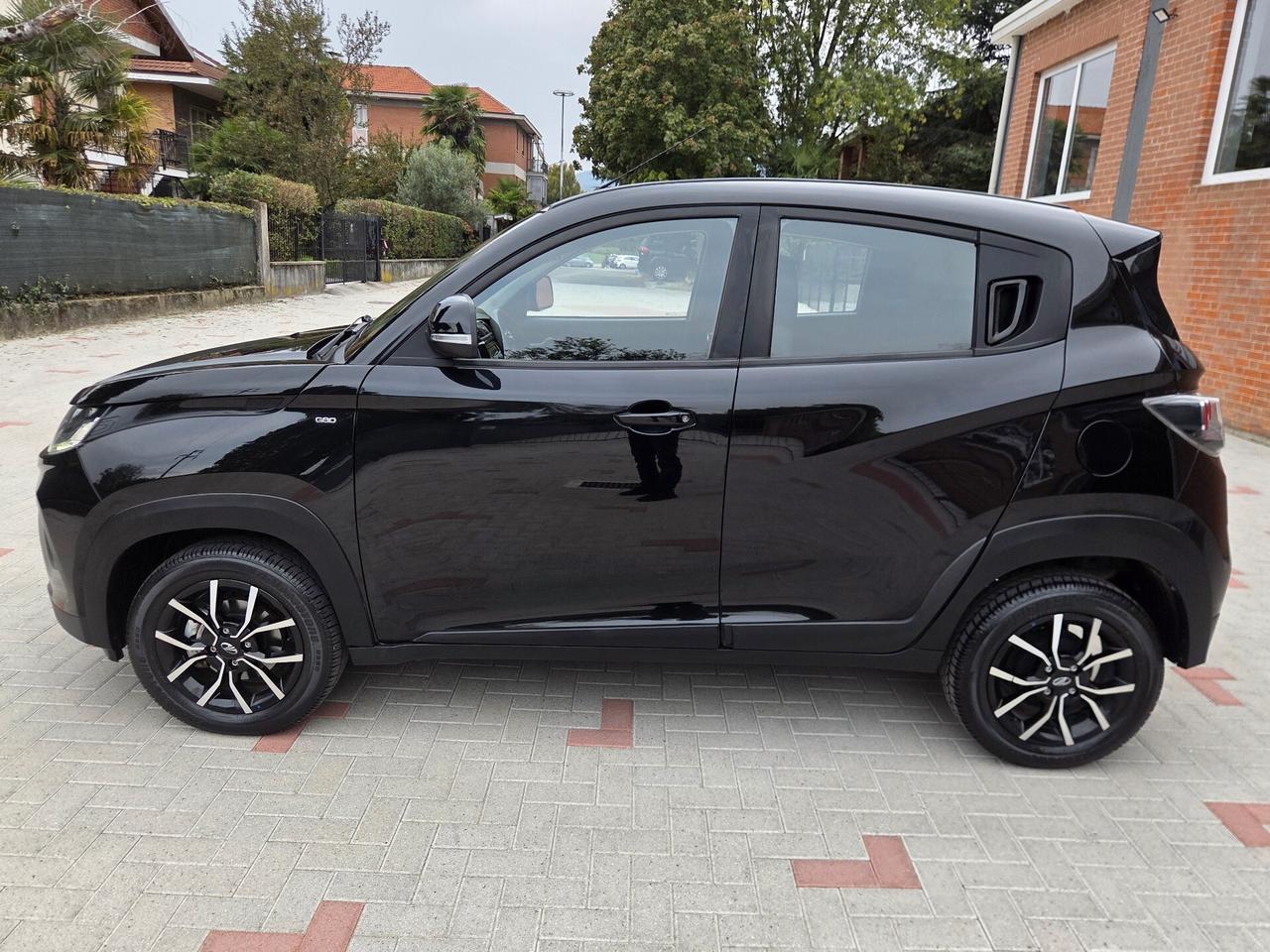 Mahindra KUV100 1.2 VVT 87 cv M-Bifuel GPL K8