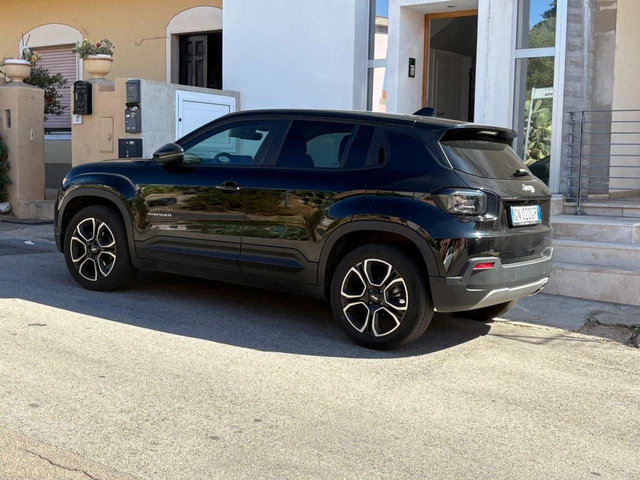 Jeep Avenger 1.2 Turbo 100 CV Summit