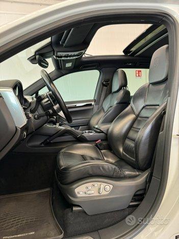 Porsche Cayenne 3.0 Diesel 262 cv, platinium