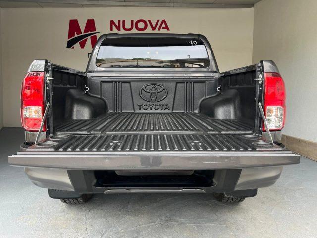TOYOTA Hilux 2.4 D-4D 4WD 4 porte Double Cab Executive