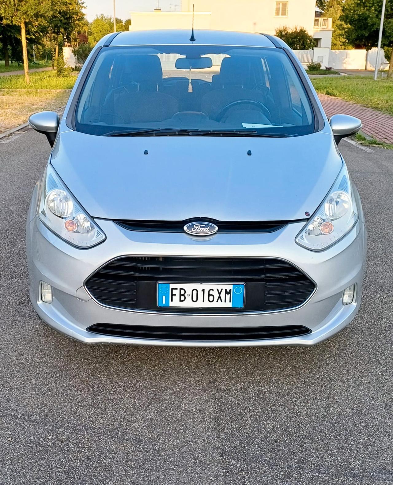 Ford B-Max 1.5 TDCi 75 CV Titanium