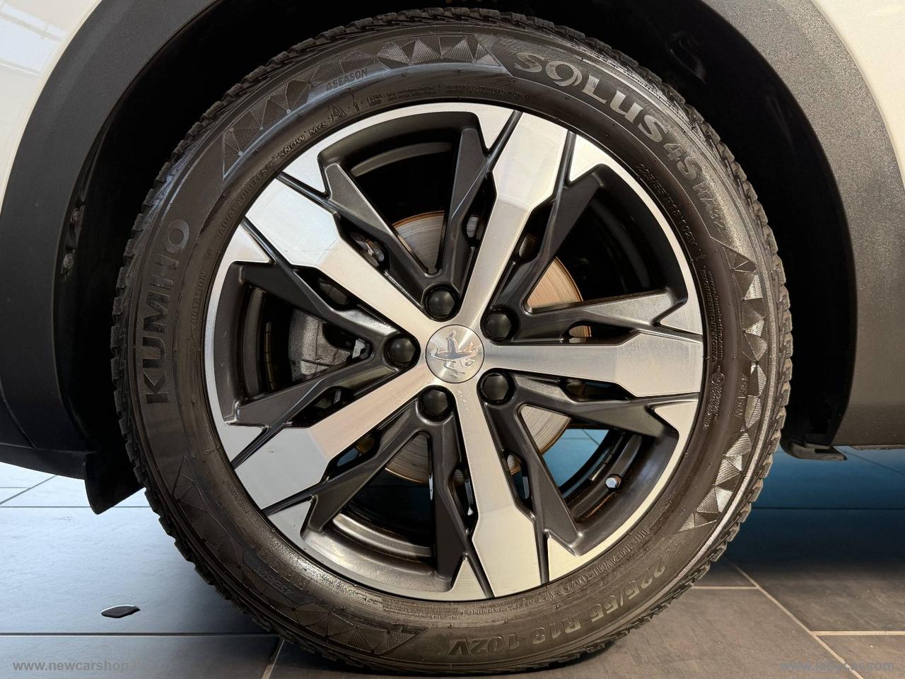 PEUGEOT 3008 BlueHDi 130 S&S EAT8 GT Line NEOPATENTATI