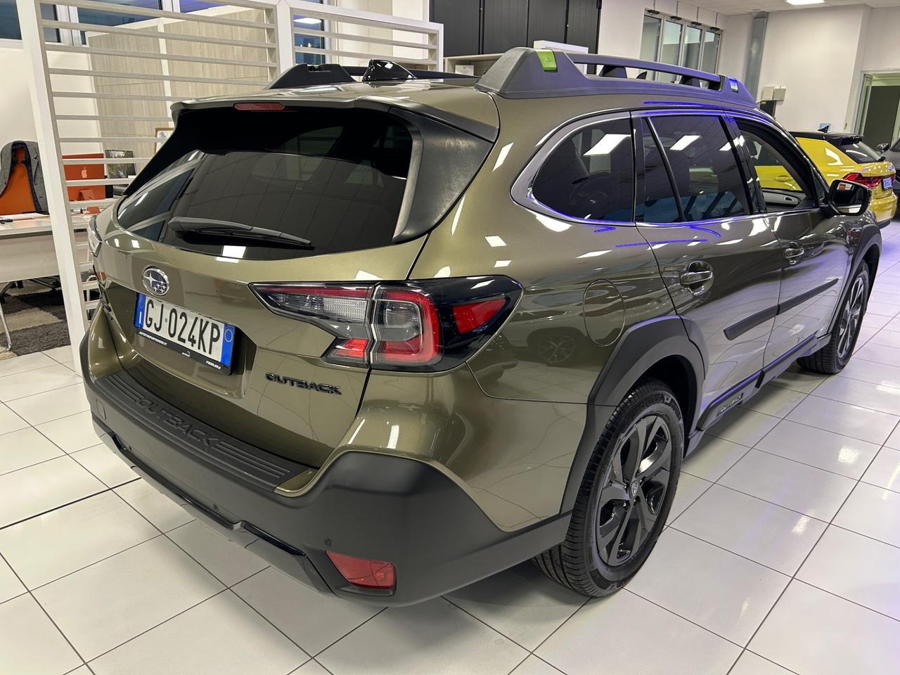 Subaru OUTBACK 2.5i Lineartronic 4dventure GPL