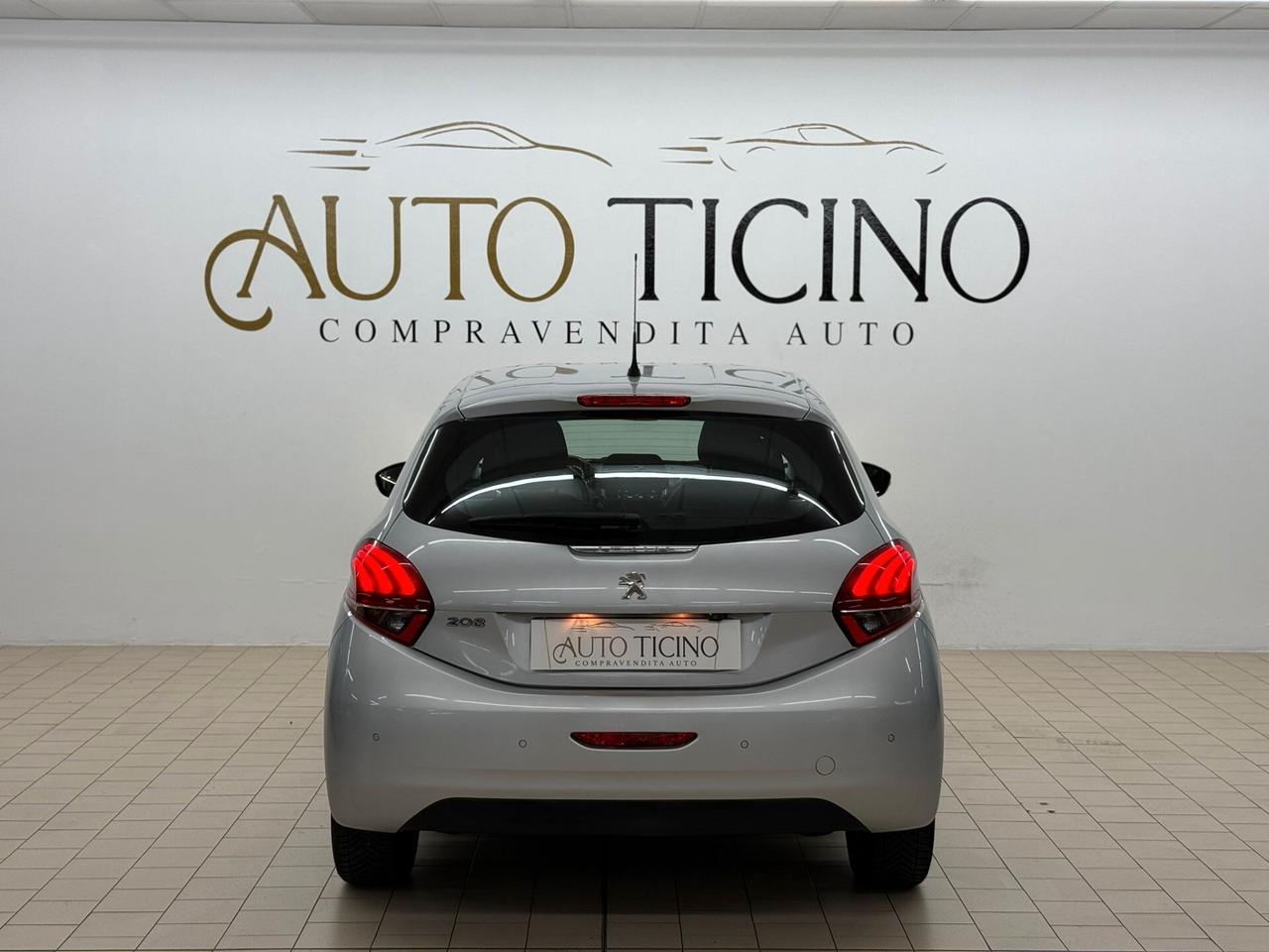 Peugeot 208 1.2 PureTech 82cv 5p. GPL Allure
