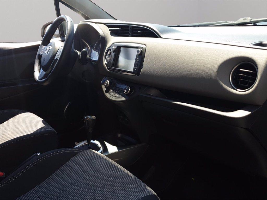 TOYOTA 2015 Benzina Yaris III 5p 1.5h Active del 2015