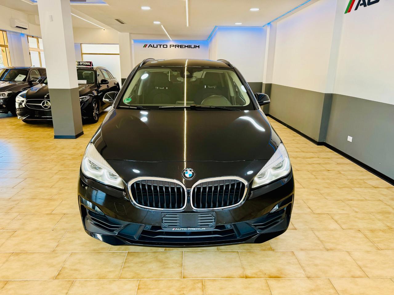 BMW 216d Active Tourer Sport - LED