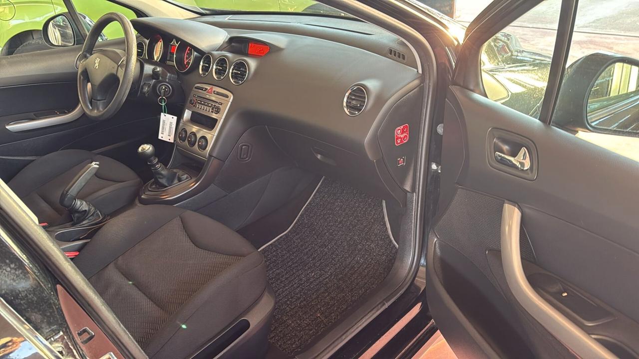 Peugeot 308 1.6 8V HDi 93CV 5p. Active