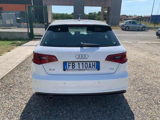 AUDI A3 SPB 1.6 TDI S-LINE Admired