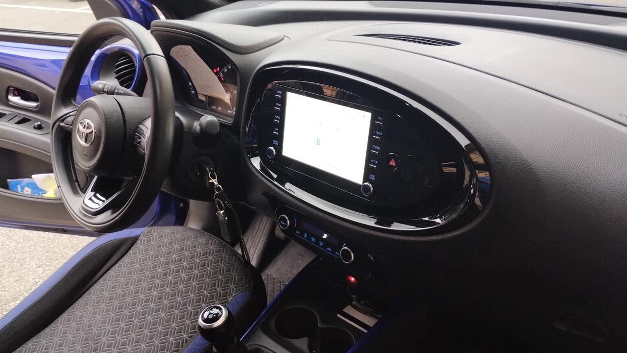 Toyota Aygo X 1.0 VVT-i 72 CV 5 porte Trend NEOPATENTATI