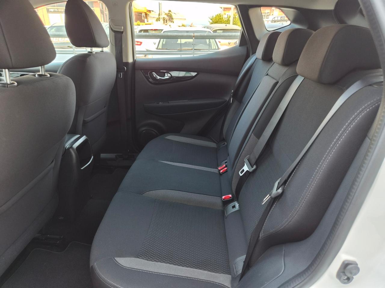 Nissan Qashqai 1.5 dCi 115 CV Business