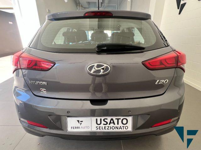 HYUNDAI i20 1.2 84 CV Comfort