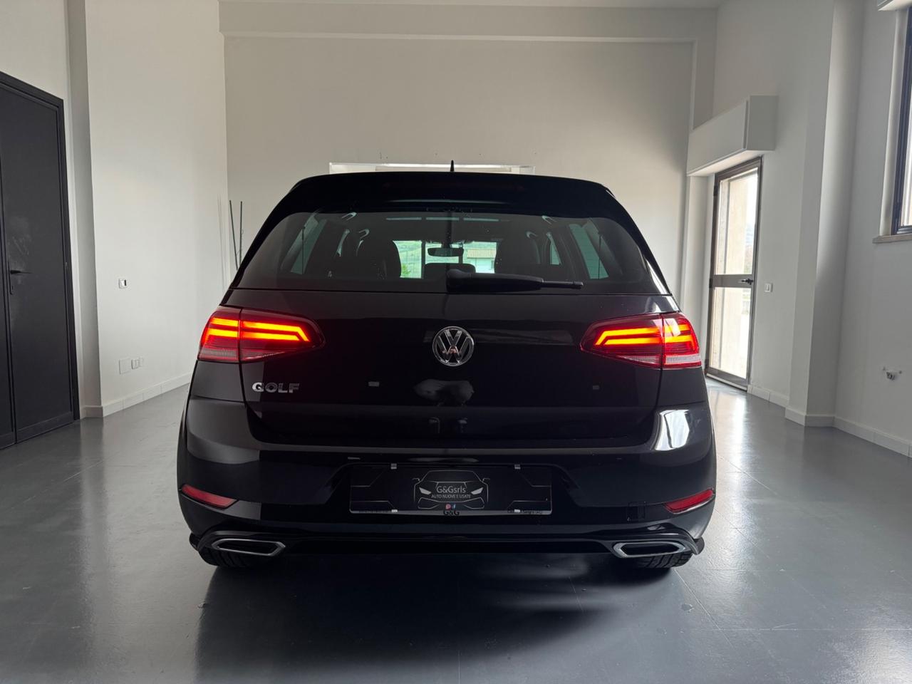 Volkswagen Golf 7.5 1.6 TDI 115CV R-Line *Tetto*