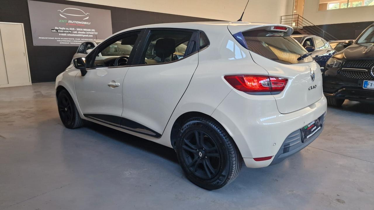 Renault Clio 1.2 75CV 5 porte Intens
