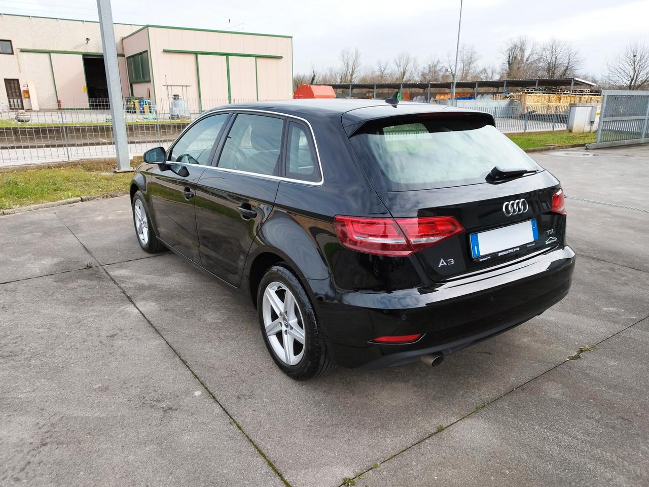 Audi A3 Sportback - 1.6 TDI - Neopatentati
