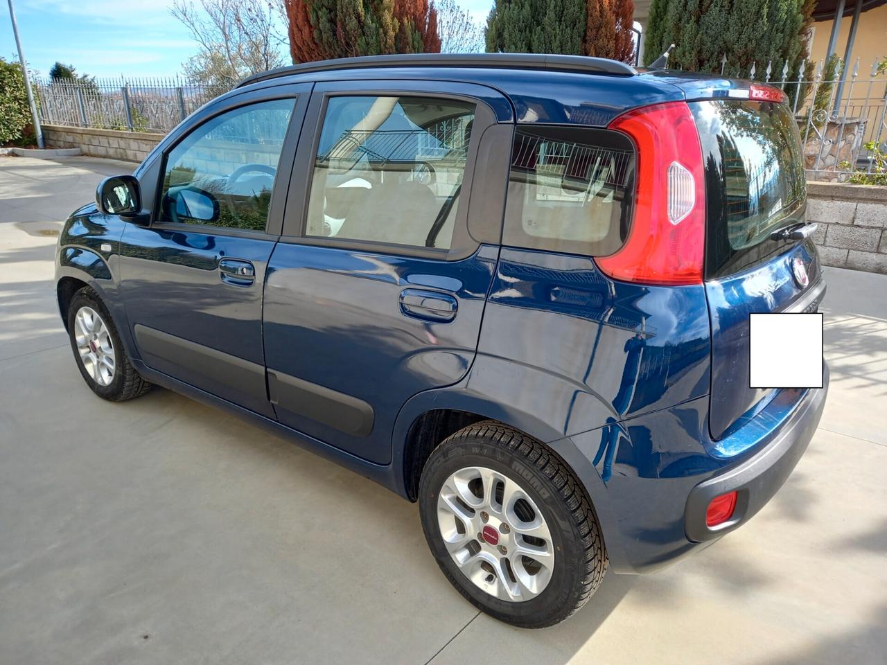 Fiat Panda 1.3 MJT 95 CV Lounge 5 posti