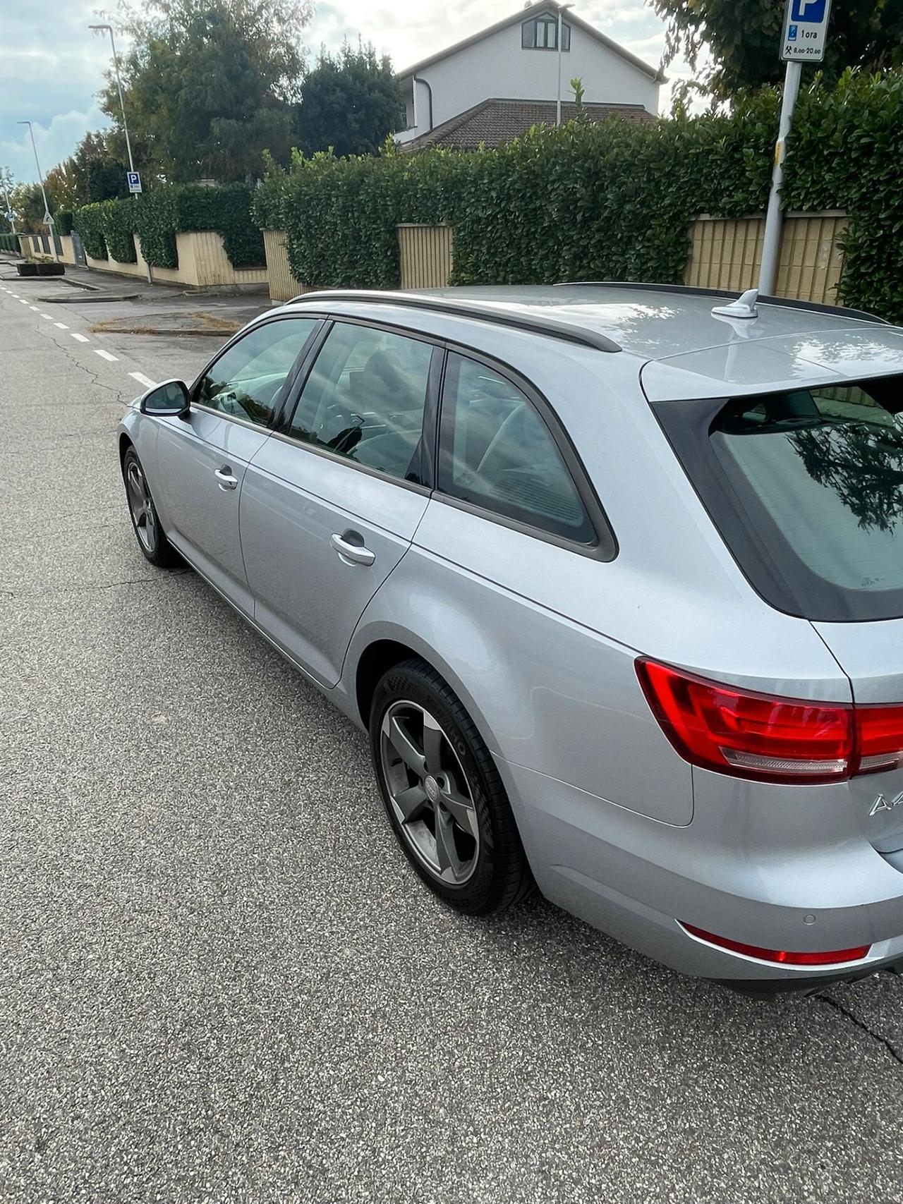 Audi A4 Avant 3.0 TDI S tronic