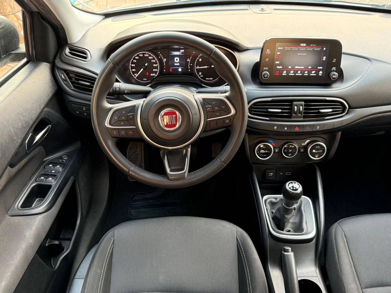 Fiat Tipo 1.0 5 porte UCONNECT 7"