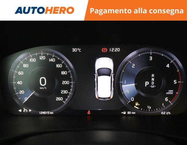 VOLVO XC40 D3 Geartronic Momentum