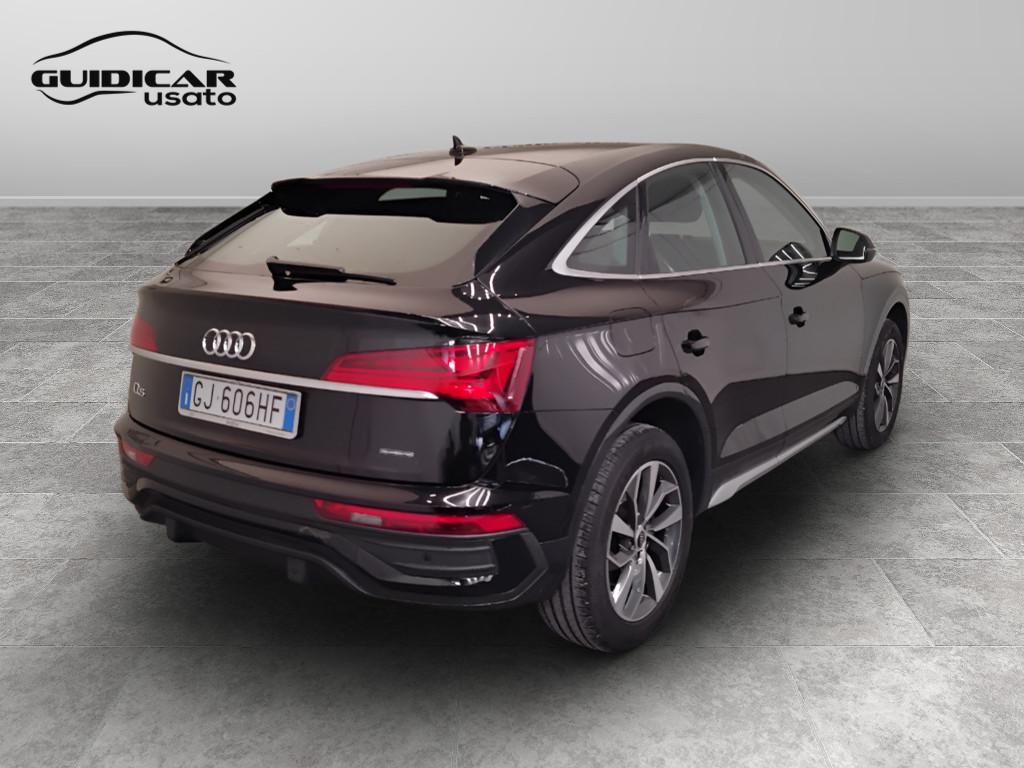 AUDI Q5 Sportback 2021 - Q5 Sportback 40 2.0 tdi mhev 12V Busines