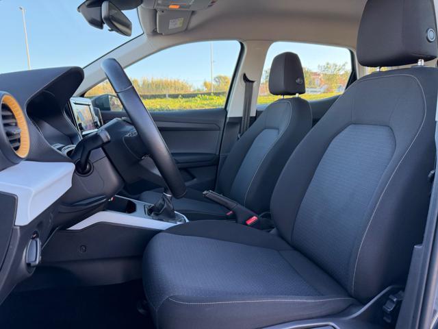 SEAT Arona TSI STYLE+NAVI CARPLAY WIFI APPLE&ANDROID+PDC