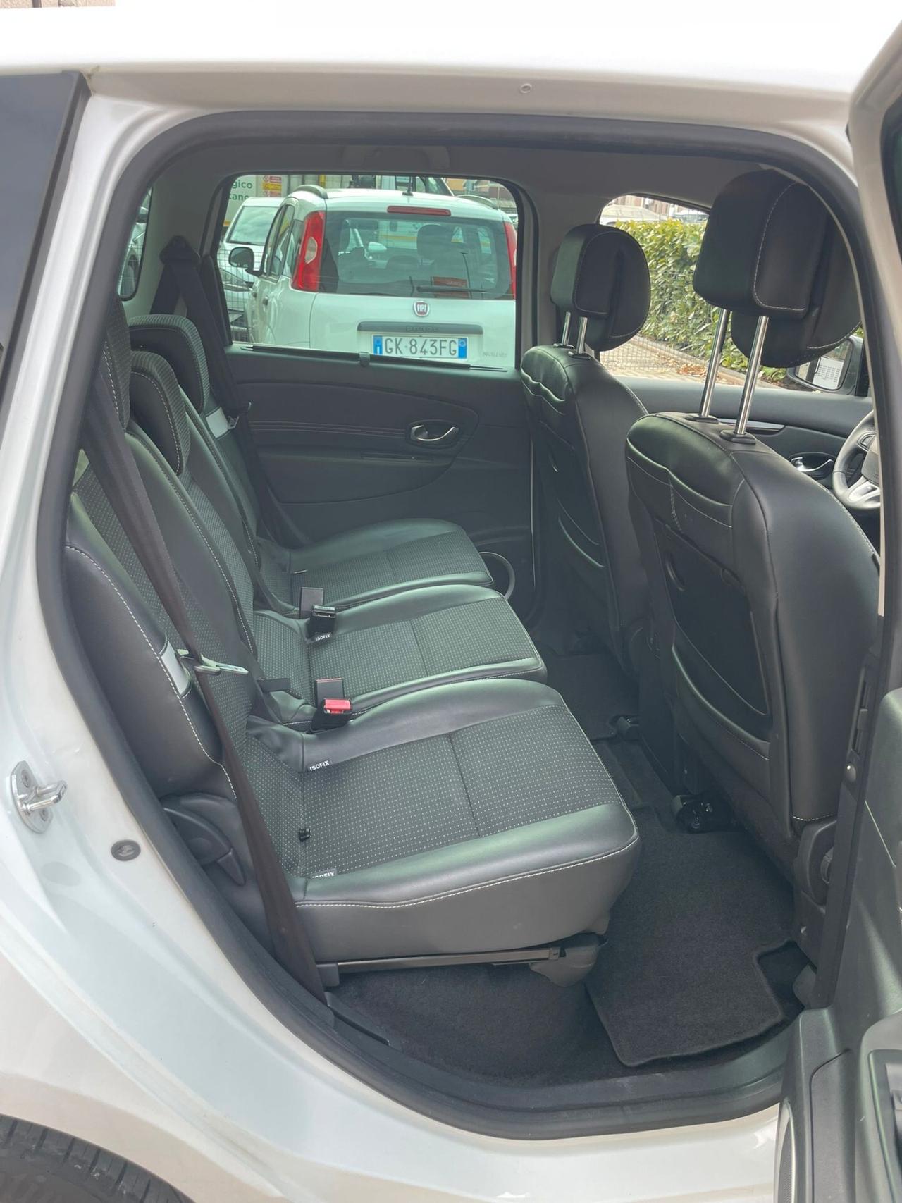 Renault Scenic X-Mod 1.5 dCi 110CV Luxe Ok neopatentati