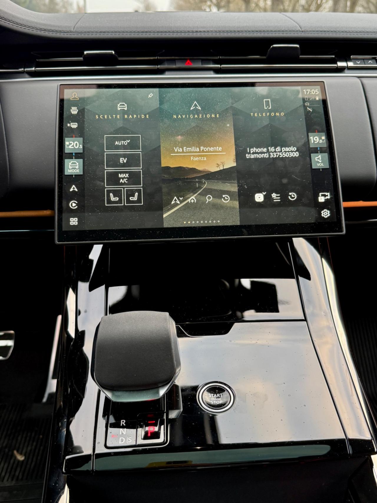 RANGE ROVER Sport 3.0 I6 PHEV 460 CV - LEASING LEGGERE BENE