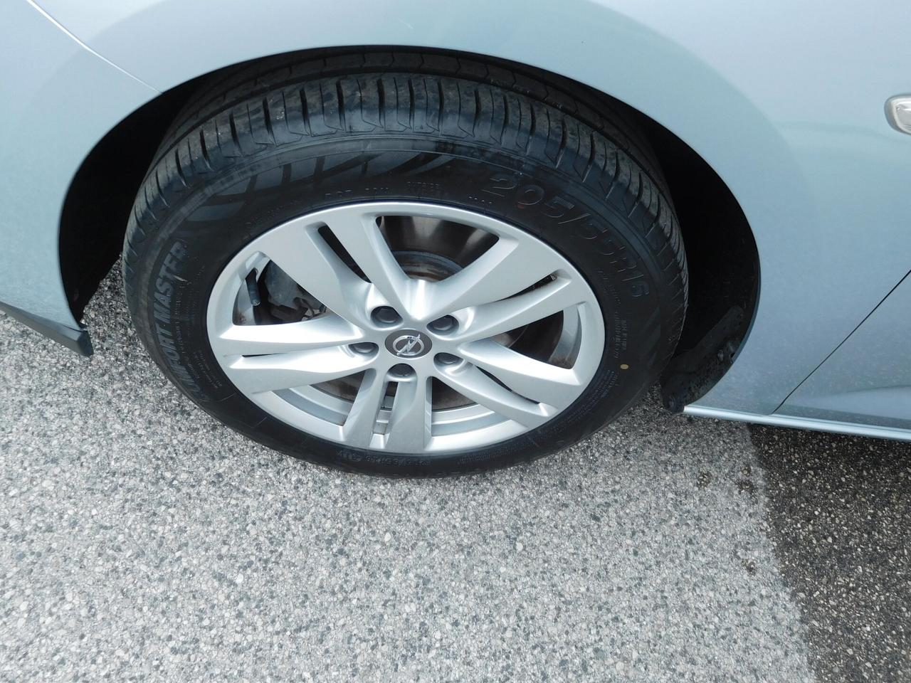 Opel Astra 1.6 CDTi 136CV aut. Sports Tourer Business Premium