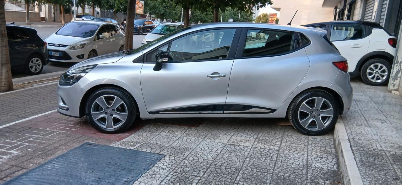 Renault Clio dCi 8V 90CV 5 porte Energy