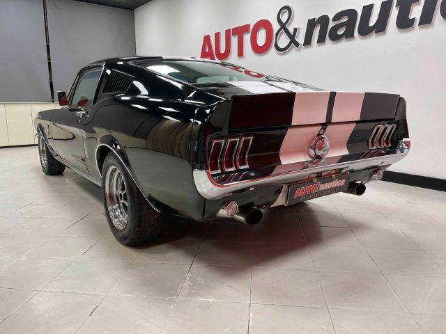 FORD Mustang DOOR FASTBACK - GT 4800