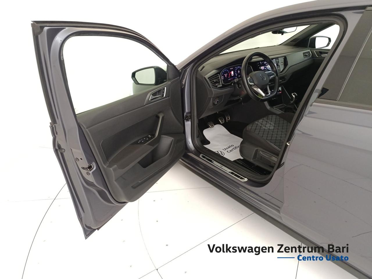 Volkswagen Polo 1.0 tsi r-line 95cv