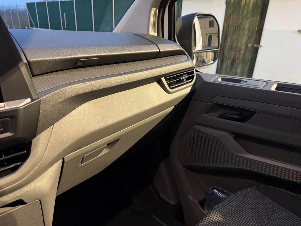 Volkswagen T7 Transporter 28 2.0 Tdi 150CV L1