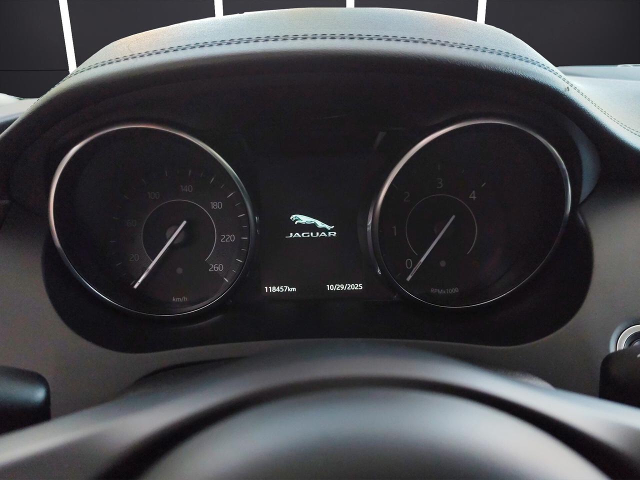 JAGUAR E-Pace (X540) E-Pace 2.0D 180 CV A...