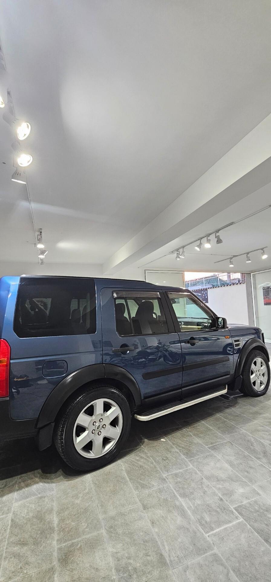 Land Rover Discovery 3 2.7 TDV6 HSE