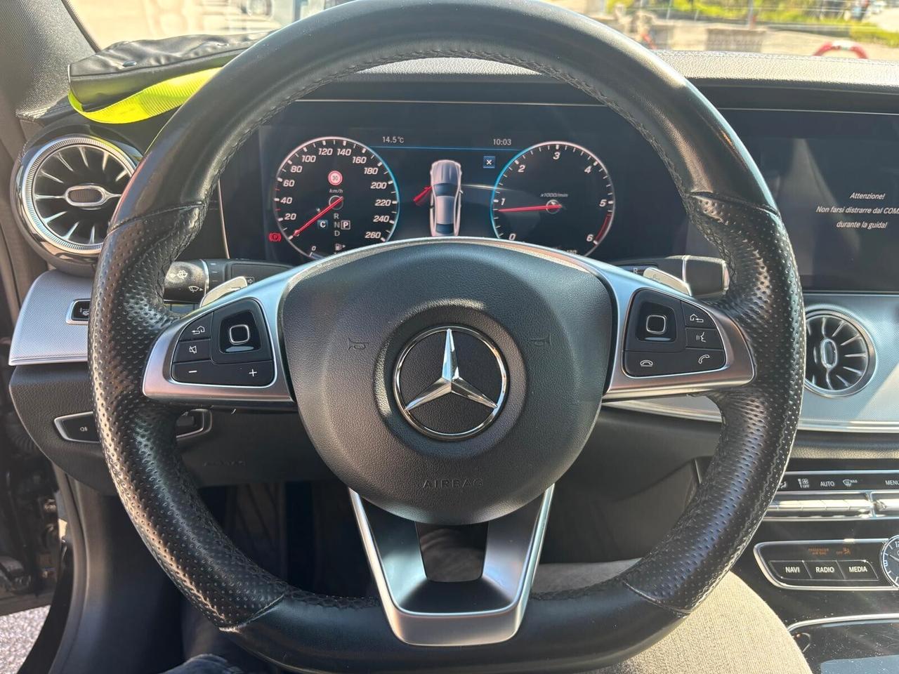 Mercedes-benz E 220 d 4Matic AMG Premium Plus