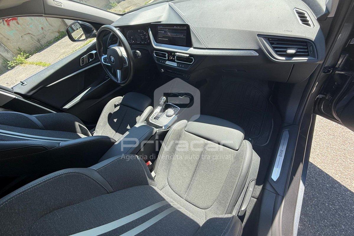 BMW 118i 5p. Business Advantage