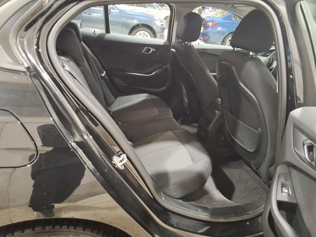 BMW 116D 115CV STEPTRONIC BUSINESS ADVANTAGE ( FARI LED - BMW DIGITAL COCKPIT - NAVI - PARK ASSISTANT - TELECAMERA POST. - CERCHI 17 )