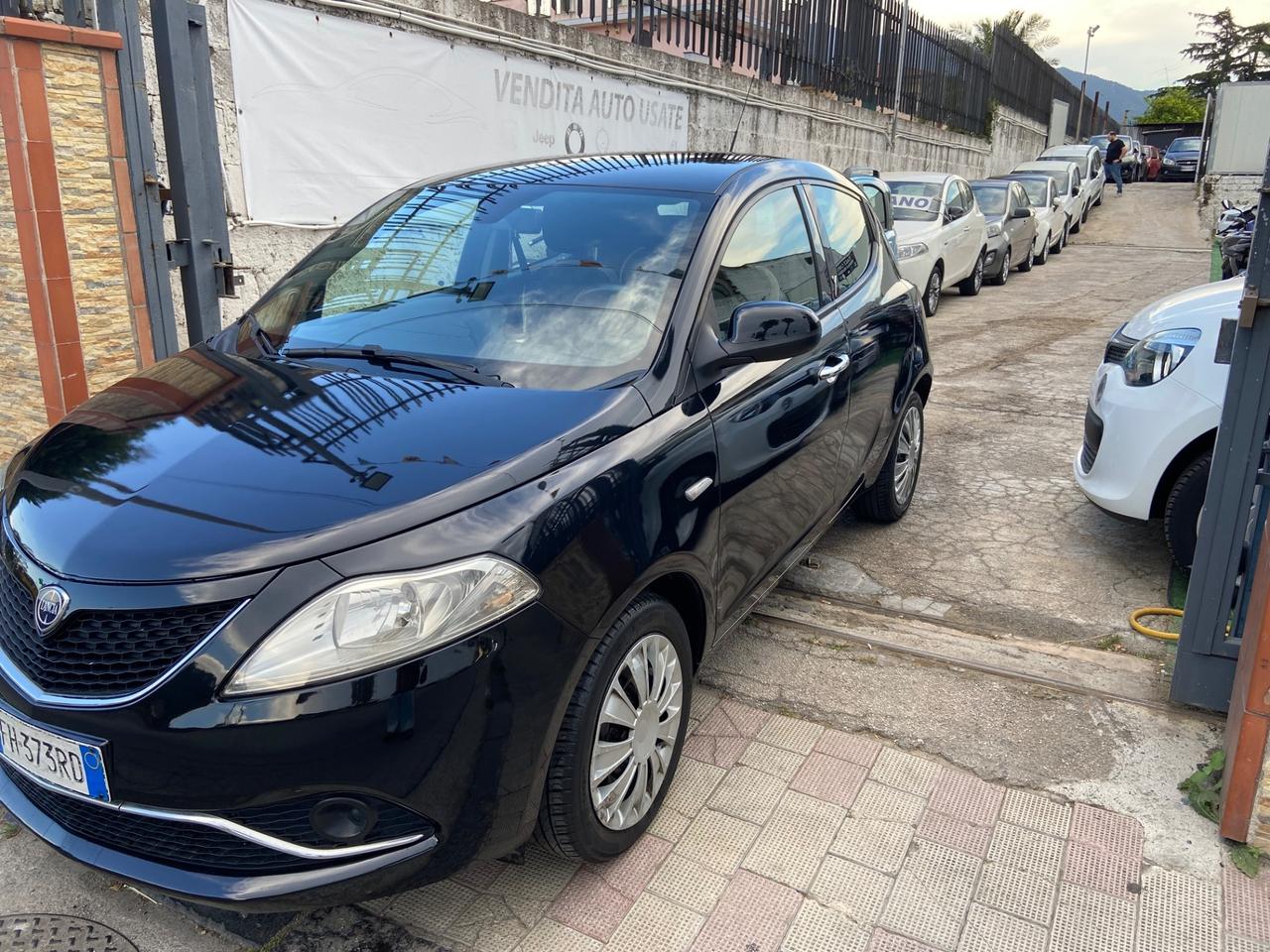 Lancia Ypsilon 1.2 69 CV 5 porte GPL Ecochic Mya