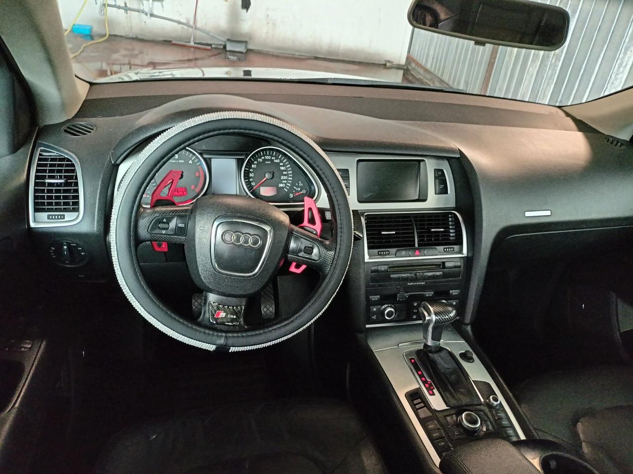 Audi Q7 3.0 V6 TDI 233CV quattro tiptronic 7 posti TETTO