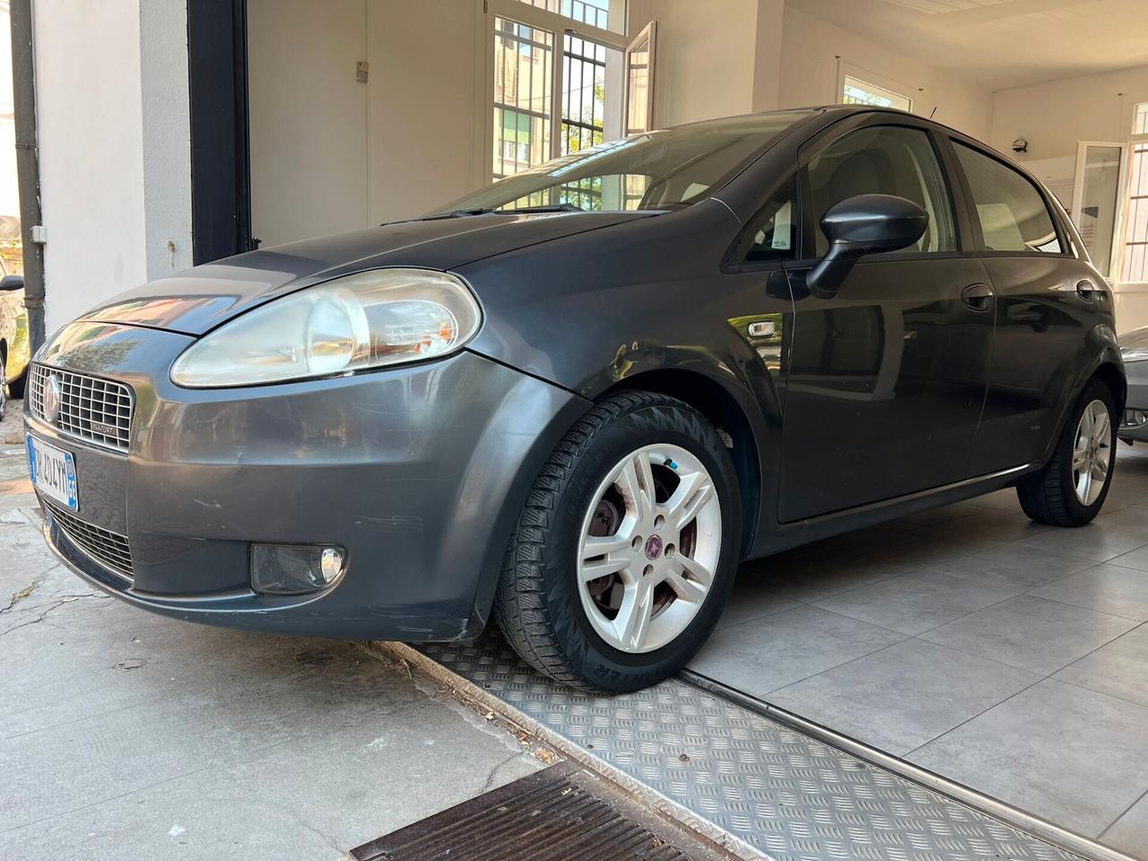 Fiat Grande Punto 1.3 90CV DIESEL 128.000KM