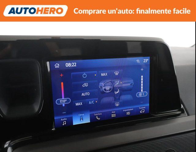 FORD Tourneo Courier 1.0 EcoBoost Titanium