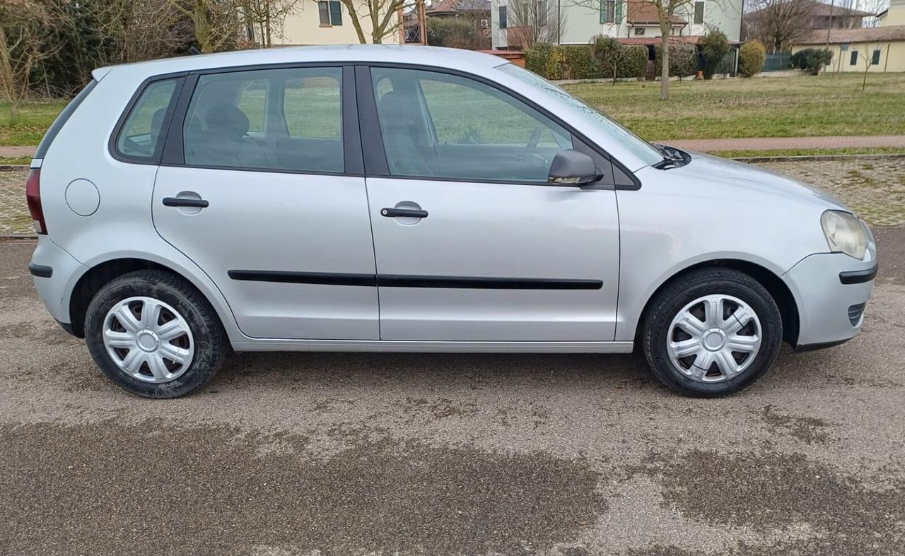 Volkswagen Polo 1.2/64CV 12V 3p. Trendline